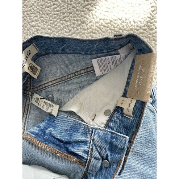 Madewell The'90s Straight Jean in Revoir Wash Ripped Raw Hem Size 25 Petite - Picture 8 of 13